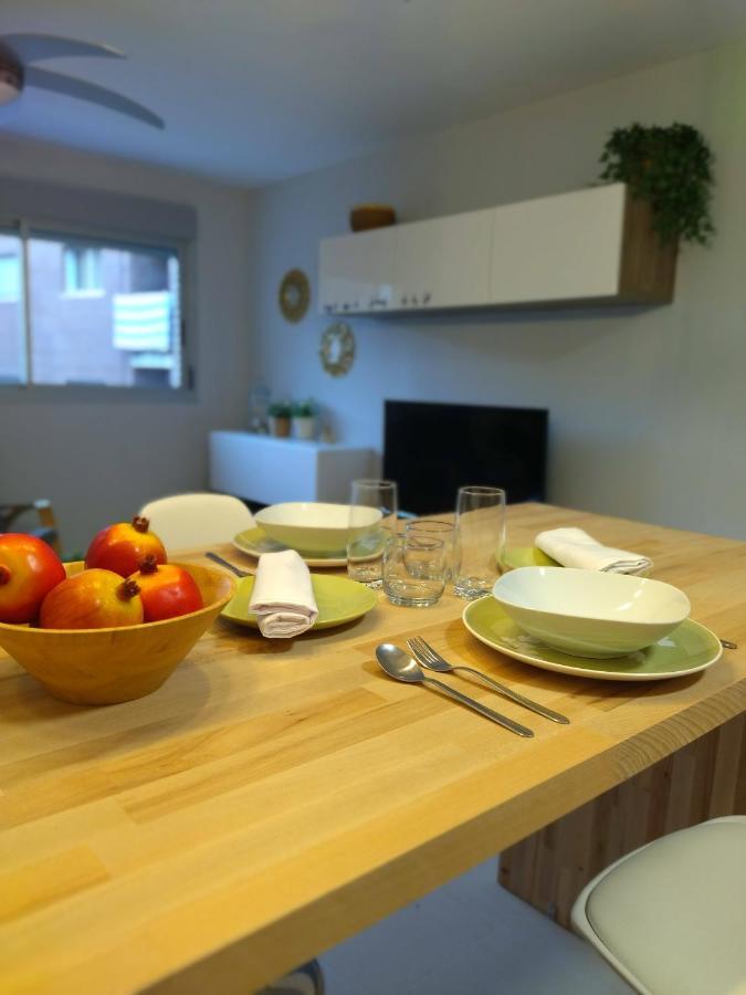 Carme Apartman Hospitalet De L'Infant Kültér fotó