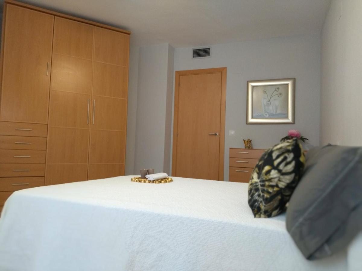 Carme Apartman Hospitalet De L'Infant Kültér fotó