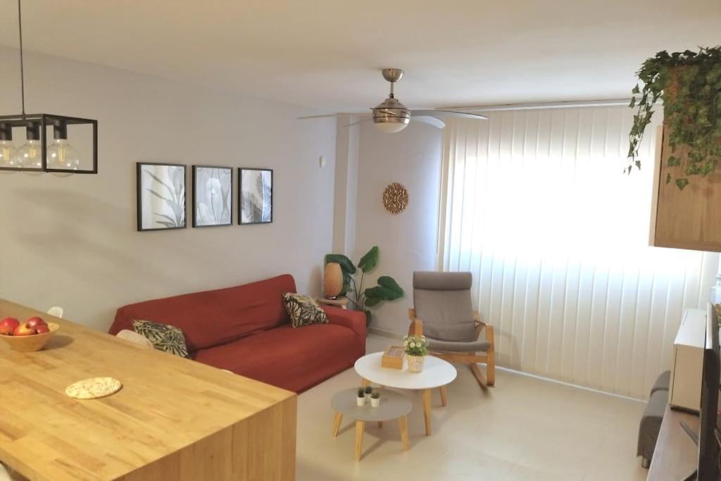 Carme Apartman Hospitalet De L'Infant Kültér fotó